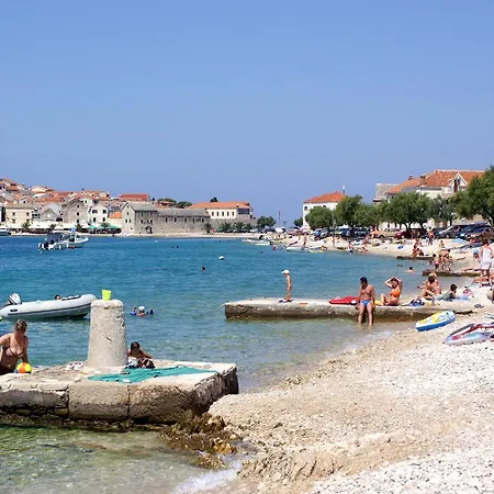 Family Friendly House With A Parking Space - 17979