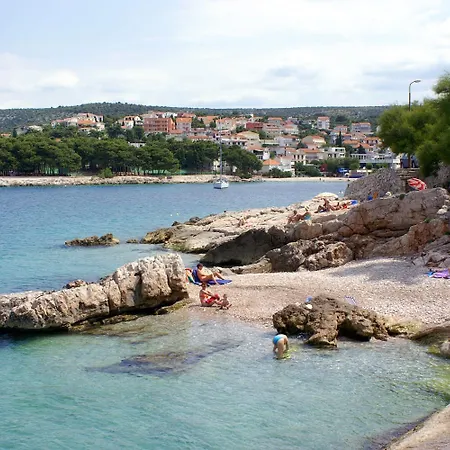 Holiday home Family Friendly House With A Parking Space - 17979