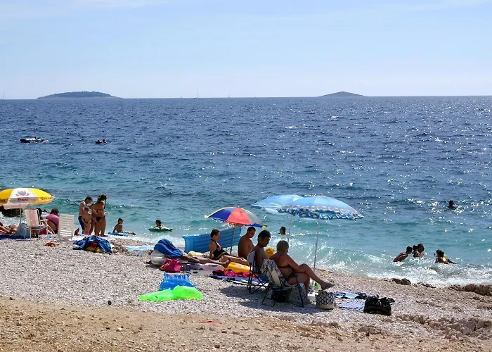 Family Friendly House With A Parking Space - 17979 펜션