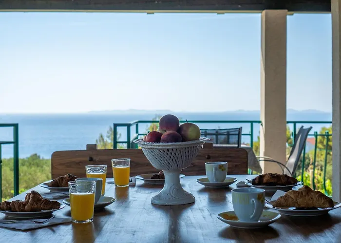 Dom wakacyjny Family Friendly House With A Parking Space - 17979